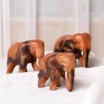 Ready stock泰国（实木）木雕大象  四面佛大象 供品/泰國木雕大象 (许愿/还原)吉祥象 还愿象 风水象 招财象 神龛象 装饰象 Thailand Elephant  யானை - Image 9