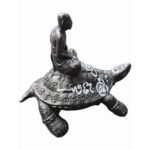 Phaya Tao Lp Liew Dragon Turtle Bucha 龙婆柳骑坐神龟 （1.9寸膝长）龍婆柳招財神龜金身供奉型（正庙恭请） - Image 3