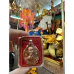 赌神二哥丰Yi Kor Hong  二哥丰原庙佛牌正品 (D) - Image 2